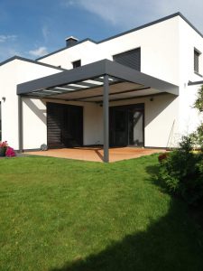 Mehr über den Artikel erfahren Terassendach in Salzgitter