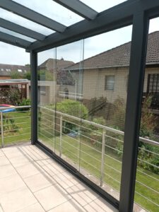 Mehr über den Artikel erfahren Terrassendach mit 2. Schiebetür