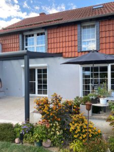 Mehr über den Artikel erfahren neue Terrassendächer im August